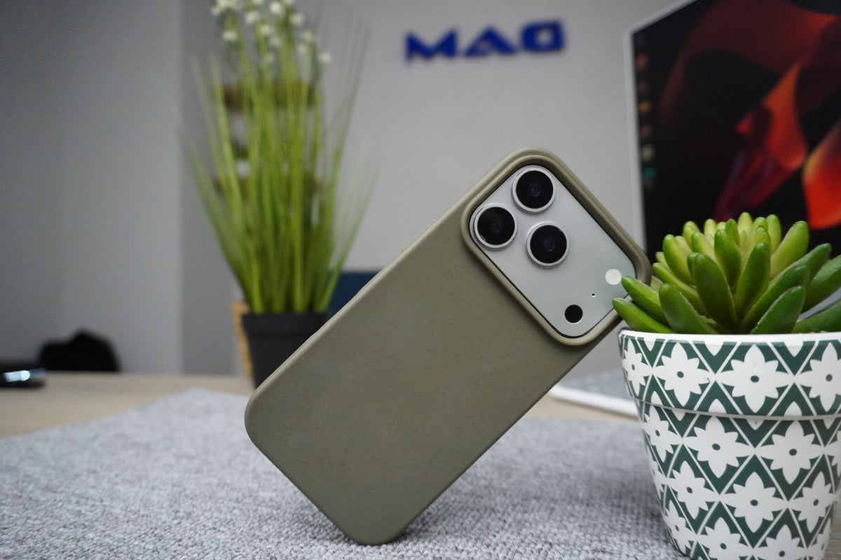 MAGNA Bio Flex phone case